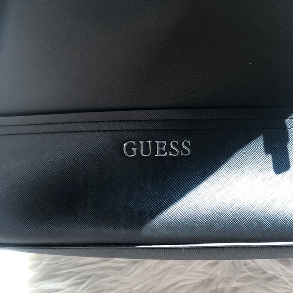 Guess Purse - Picture 2 of 4